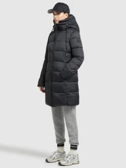 Khujo Wintermantels Wintermantel TUULA Dames Zwart -Exporteren Kleding Pracht Winkel 06f1dbfecf1bd1835a25681f8447acde