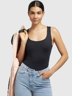 Khujo Regenmantels Tussenmantel ALECIA Dames Abrikoos -Exporteren Kleding Pracht Winkel 3d207cfbd8faa4ab54da8594f03de78f