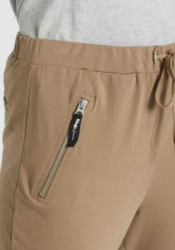 Khujo Sweatpants Tapered Broek Alenia Dames Lichtbruin -Exporteren Kleding Pracht Winkel 3f97e8ff168e6ceab44f2ecc1e04ce43