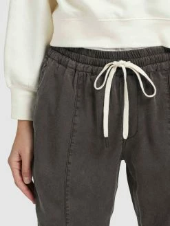 Khujo Pantalons Tapered Broek SANDI Dames Antraciet -Exporteren Kleding Pracht Winkel 57d69454fd6ca4391853a8e70b0dd1b1