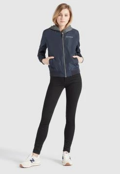 Khujo Winterjassen Winterjas Larifa Dames Nachtblauw -Exporteren Kleding Pracht Winkel 81818a306eb6ac612cc38a2dfdeb79ca