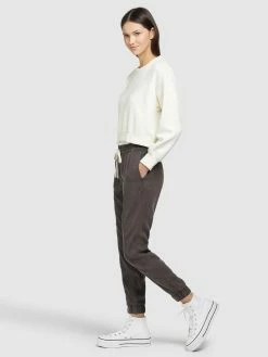 Khujo Pantalons Tapered Broek SANDI Dames Antraciet -Exporteren Kleding Pracht Winkel c9ba3836cc7ca961e3e54ff0a4888d6c