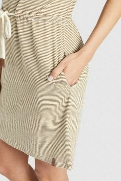 Khujo Jerseyjurken Jurk ANNEMARIE Dames Beige / Wit -Exporteren Kleding Pracht Winkel efed9fd7f1a610415f362bd5561969e9