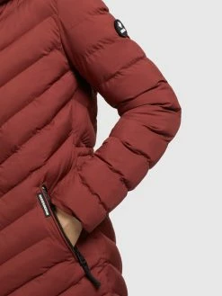 Khujo Tussenjassen Tussenjas Noomi Dames Roestrood -Exporteren Kleding Pracht Winkel f599d614c66c32187d093f7b5b4f3e6f