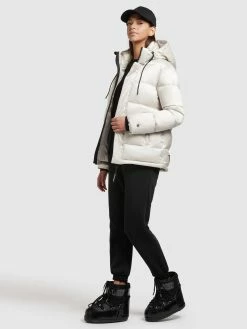 Khujo Winterjassen Winterjas Evona Dames Parelwit -Exporteren Kleding Pracht Winkel f861f21abb13a579bae73a41b9d0ca70