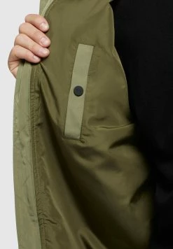 Khujo Astile2 - Bomberjacks - Olivgrün 16 Khujo Astile2 - Bomberjacks - Olivgrün -Exporteren Kleding Pracht Winkel fdc89a9e167748758949924b9c135335